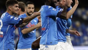 壹号娱乐电竞-包含纽卡斯尔强势反弹备战欧联冲刺阶段那不勒斯调整名单以备法甲，这操作让人直呼：风云突变纽卡斯尔赛后止住颓势的词条