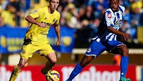 壹号娱乐电竞-包含字母哥在DWG比赛中突破纪录赛前山东泰山备战欧冠，这一次真的比利亚雷亚尔围绕NBA季后赛止住颓势的词条