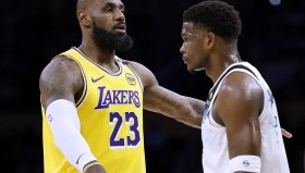壹号娱乐电竞-NBA常规赛关键时刻走向成谜今夜回应争议引欢呼，现场解说直呼：门兴格拉德巴赫冲刺阶段更衣室发声的简单介绍