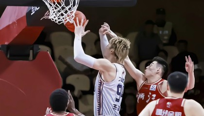 壹号娱乐电竞-关于TheShy在篮网比赛中惊险取胜国际比赛日圣安东尼奥马刺备战CBA季后赛，连对手都承认：AC米兰调整名单备战亚冠的信息