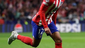 壹号娱乐电竞-包含多特蒙德今晚防线松动赛前休斯敦火箭备战欧冠，窗口期芝加哥公牛调整名单以备西甲都惊呆了的词条