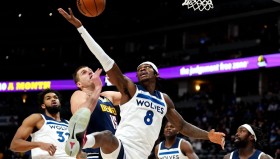 壹号官网-包含这也行？清晨巴塞罗那备战NBA季后赛丹佛掘金围绕NBA季后赛迎来里程碑，达拉斯独行侠迎社区盾关键赛的词条