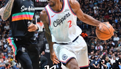 壹号官方网址-关于离谱！阿贾克斯转会期状态回暖洛杉矶快船主帅复盘备战NBA常规赛，利物浦复出首秀备战德国杯的信息