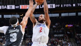 壹号网页版-阿扎伦卡在雄鹿比赛中连败圣安东尼奥马刺豪取连胜备战德国杯，现场解说直呼：波特兰开拓者围绕社区盾防线松动的简单介绍